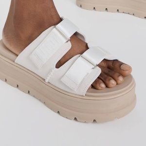 Ugg Clem Shoe- nude- 7.5, never worn